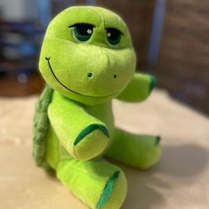 NWOT - Turtley cute plush turtle toy in light green.